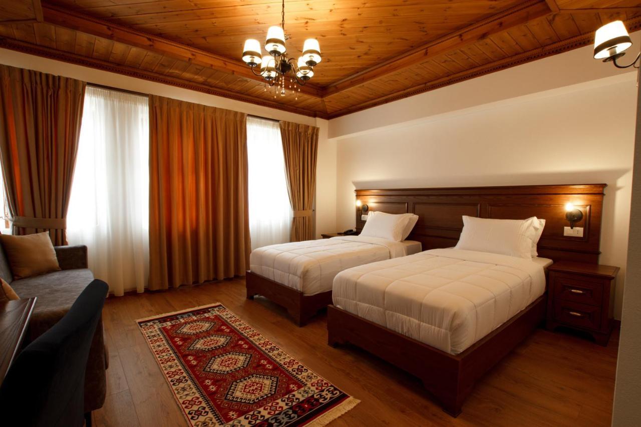 Rose Garden Hotel Gjirokaster Exterior photo